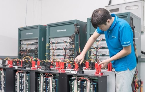 rack mount lithium battery production line (2)